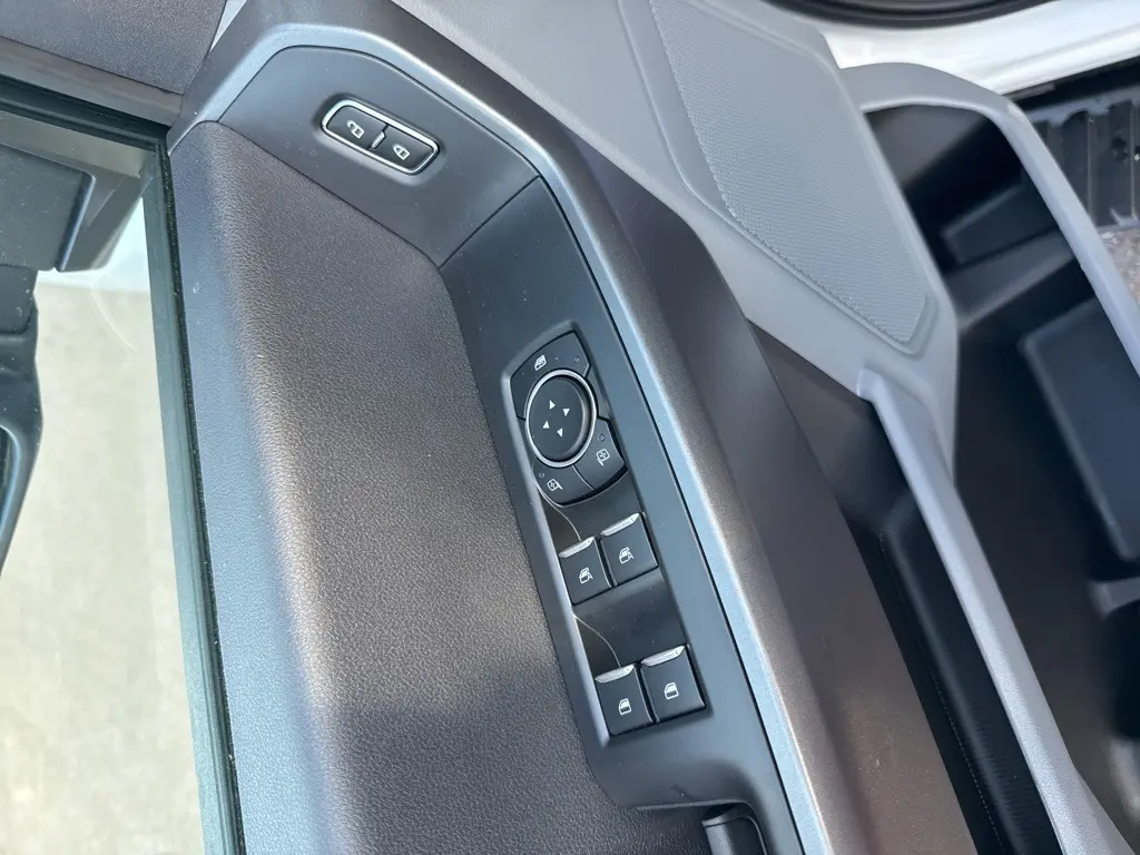 2026 Ford F-350 photo 11