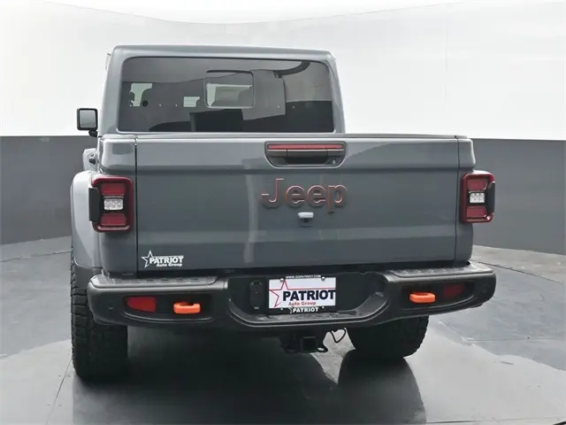 2026 Jeep Gladiator Mojave photo 4