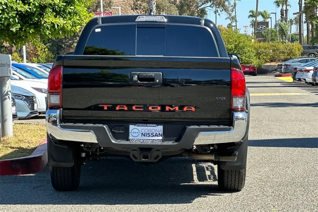 2023 Toyota Tacoma SR5 V6 photo 4