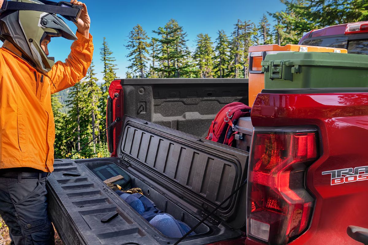 2024 Chevrolet Colorado Exterior StowFlex Tailgate