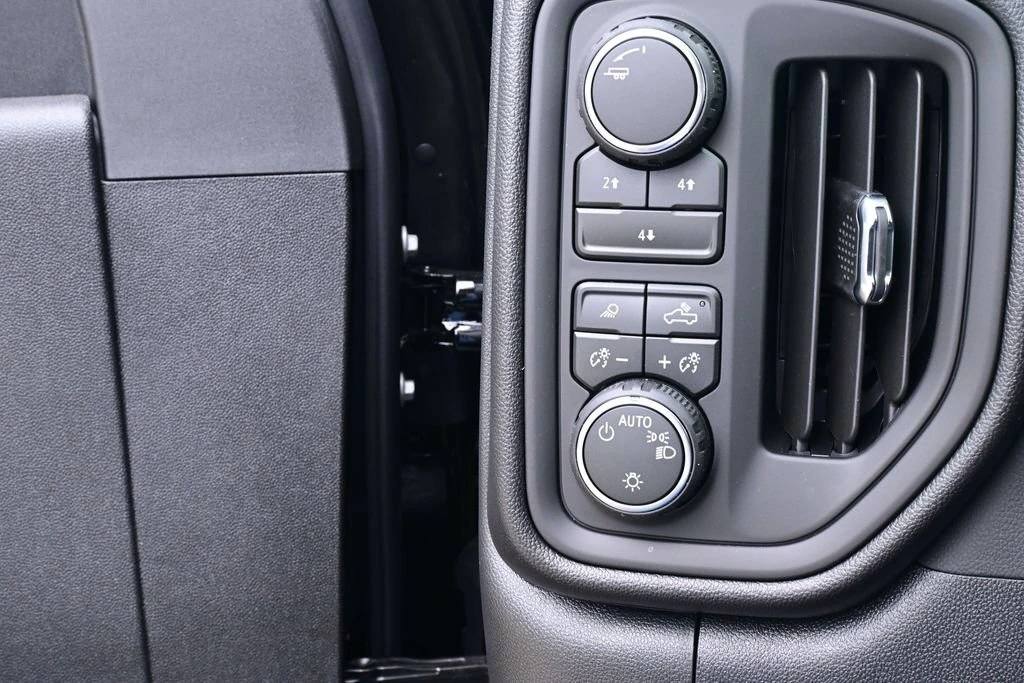 2026 Chevrolet Silverado 2500 HD Custom - Photo 27