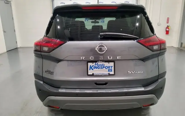 2021 Nissan Rogue SV photo 3