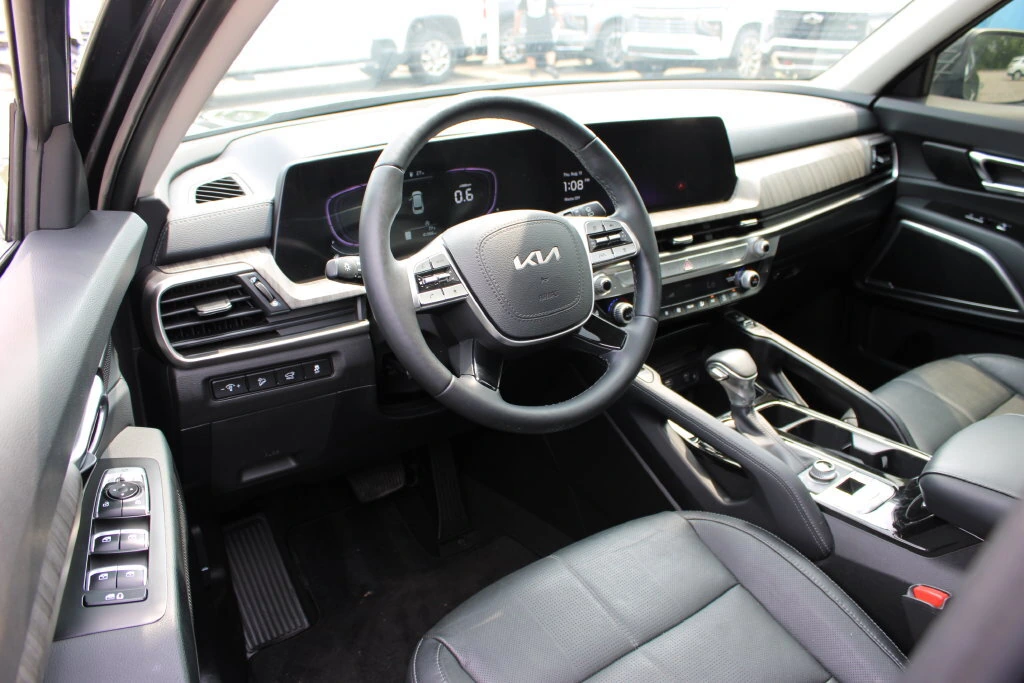 2024 Kia Telluride EX - Photo 12