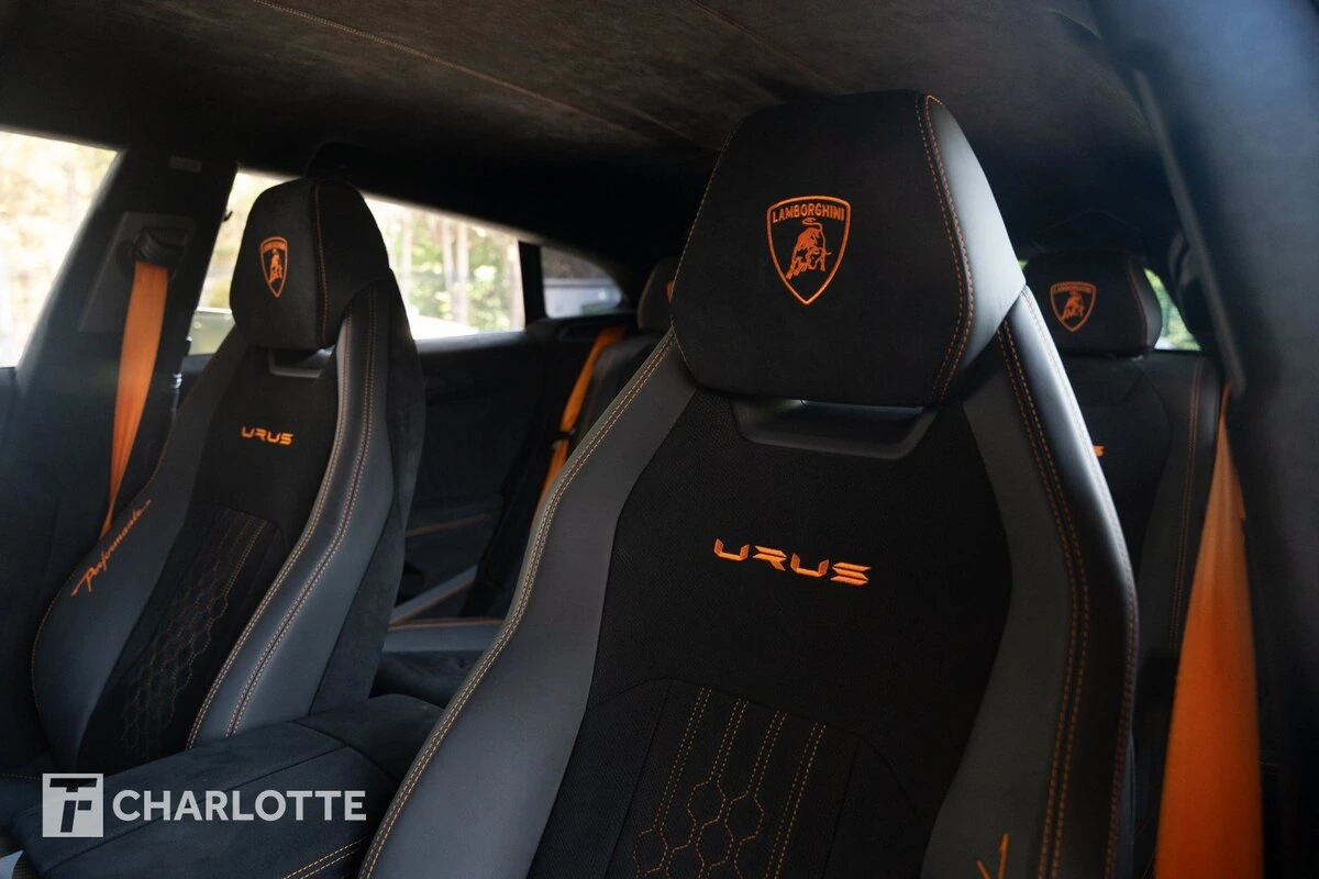 2023 Lamborghini Urus Performante - Photo 20