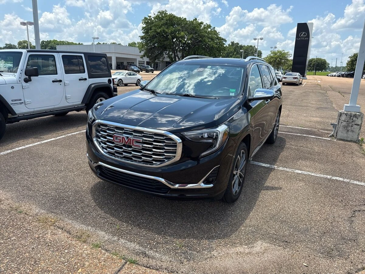 2018 GMC Terrain Denali FWD's photo