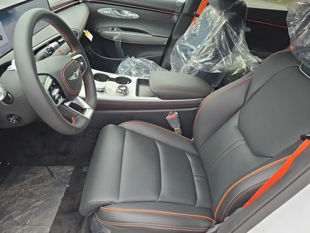 2026 Genesis GV70 3.5T Sport Advanced photo 4