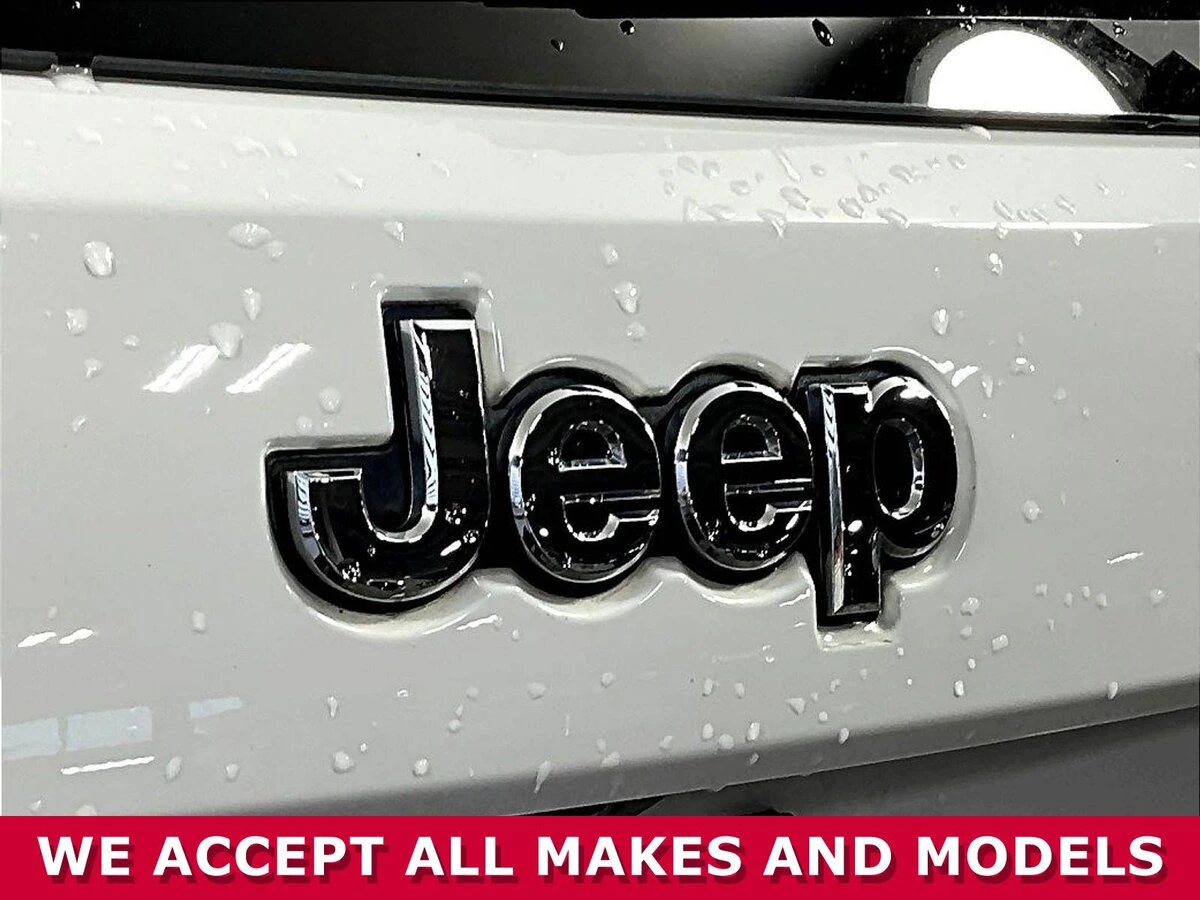 2021 Jeep Grand Cherokee Laredo E - Photo 23
