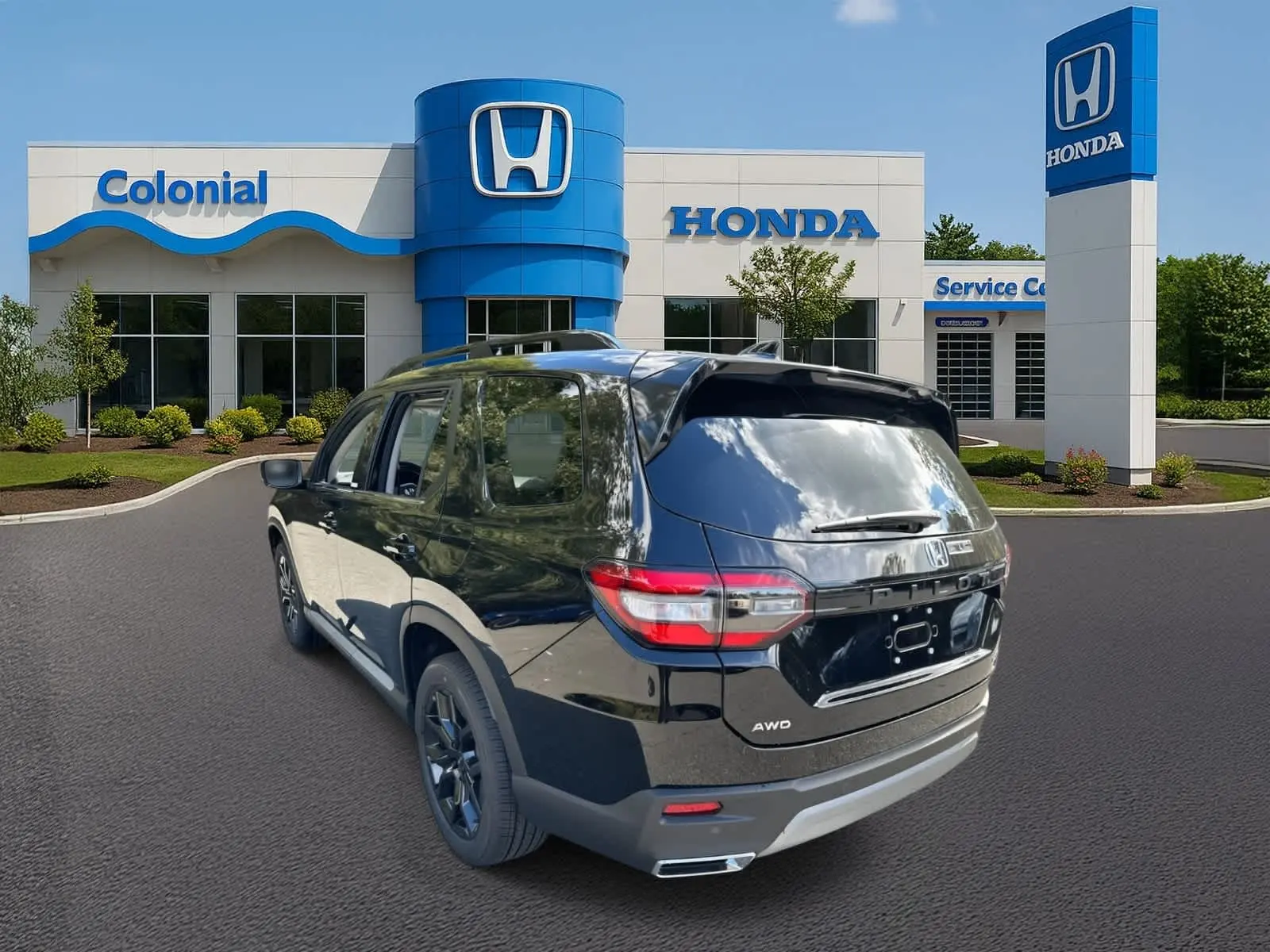 2025 Honda Pilot Touring photo 2