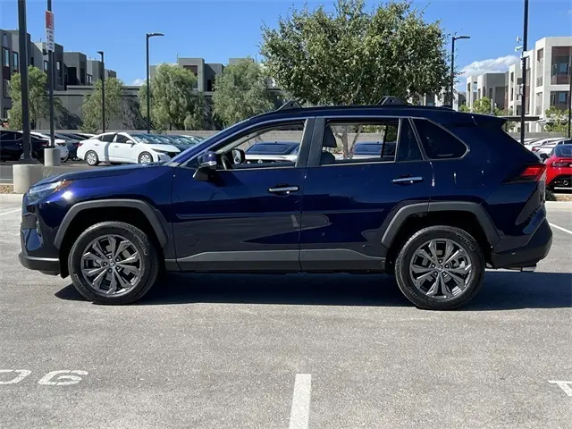 2024 Toyota RAV4 Hybrid Limited photo 2