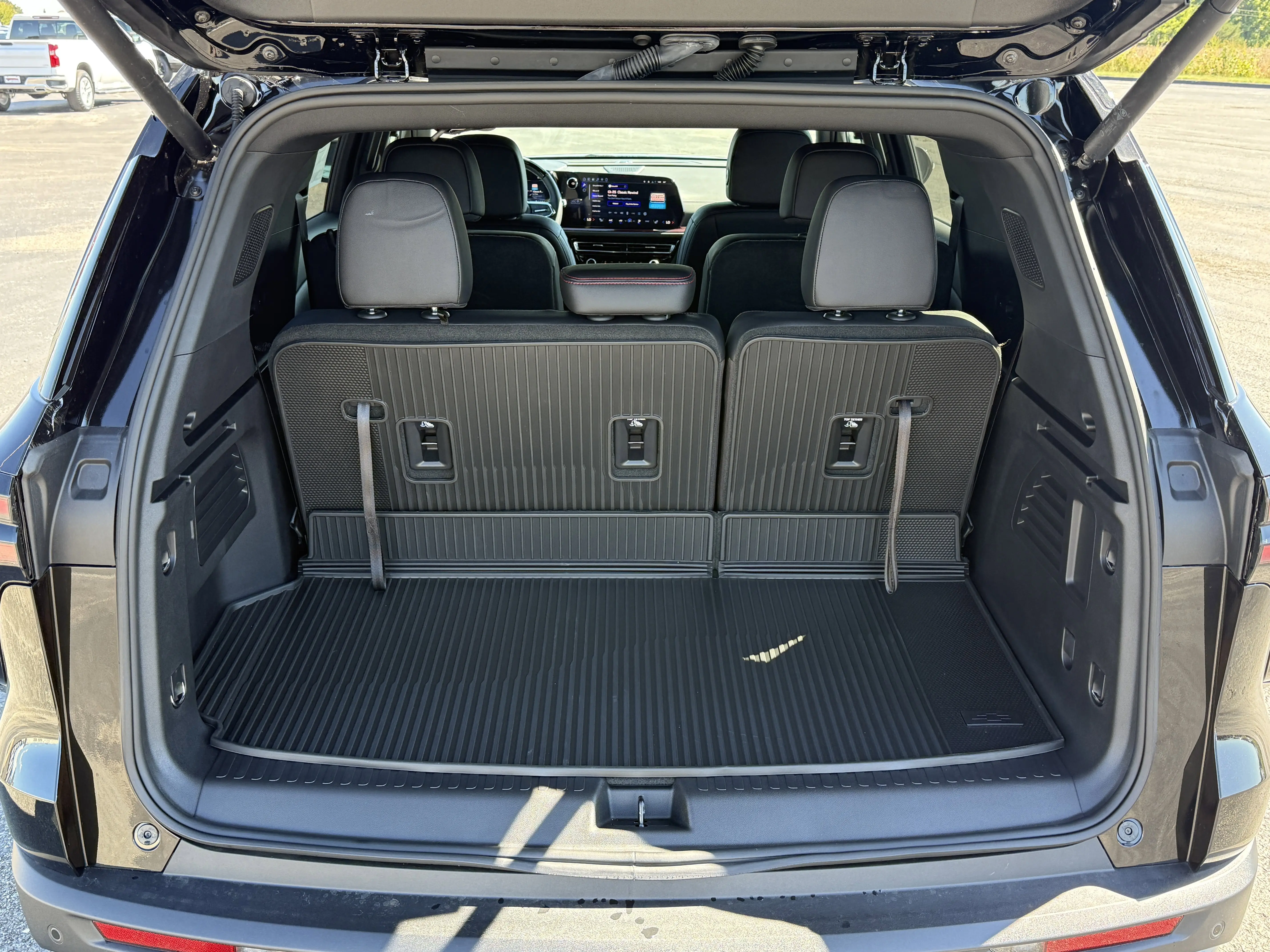 2026 Chevrolet Traverse Z71 photo 7