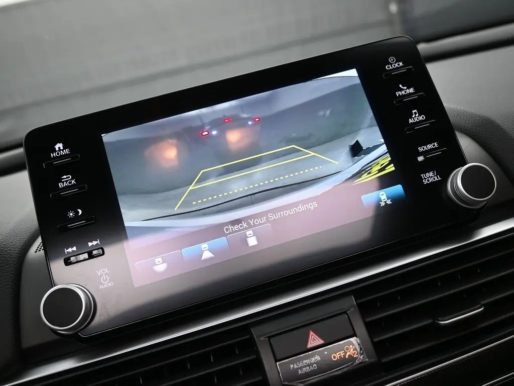 2021 Honda Accord Sport 2.0T photo 11