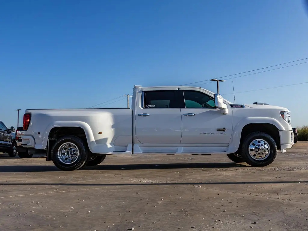 2021 Gmc Sierra Denali photo 15