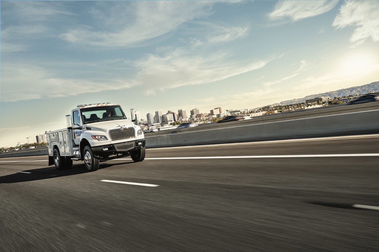 Ascendance Truck Centers - Girard