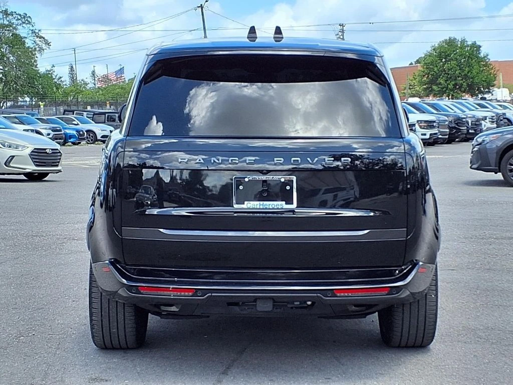 2025 Land Rover Range Rover SE - Photo 6