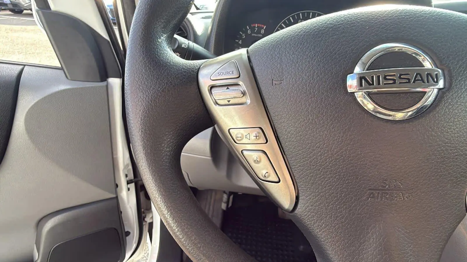 2020 Nissan NV200 SV photo 11