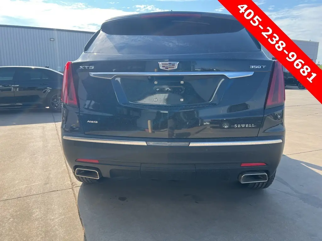 2022 Cadillac XT5 Luxury photo 3