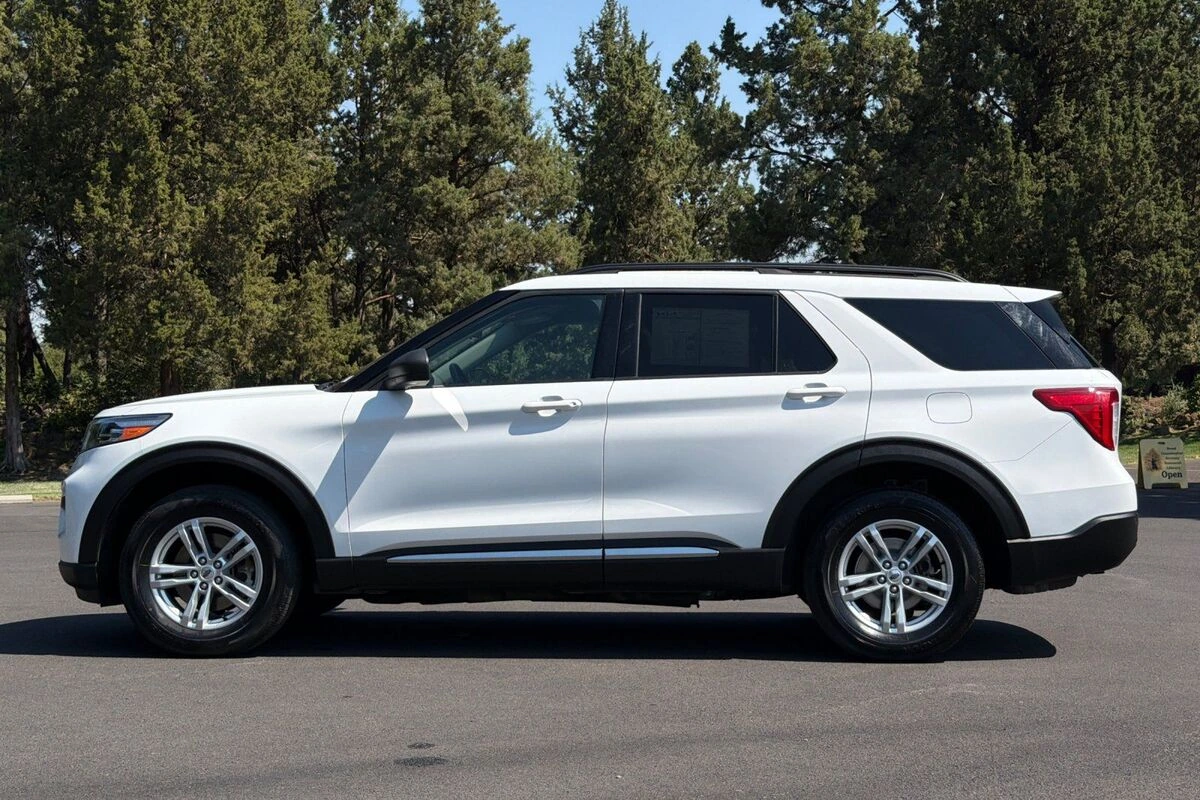 2021 Ford Explorer XLT - Photo 7