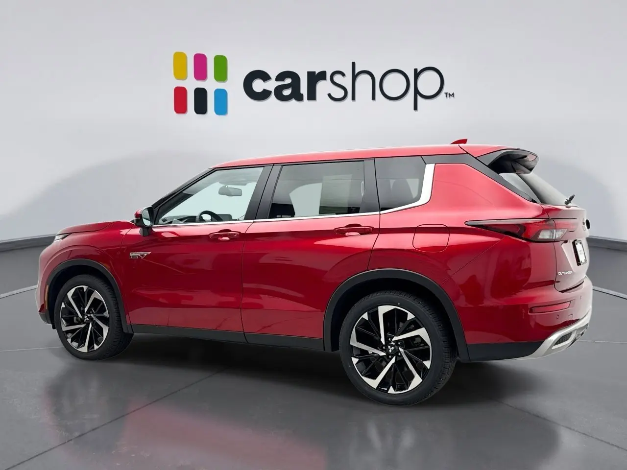 2024 Mitsubishi Outlander PHEV SE photo 3