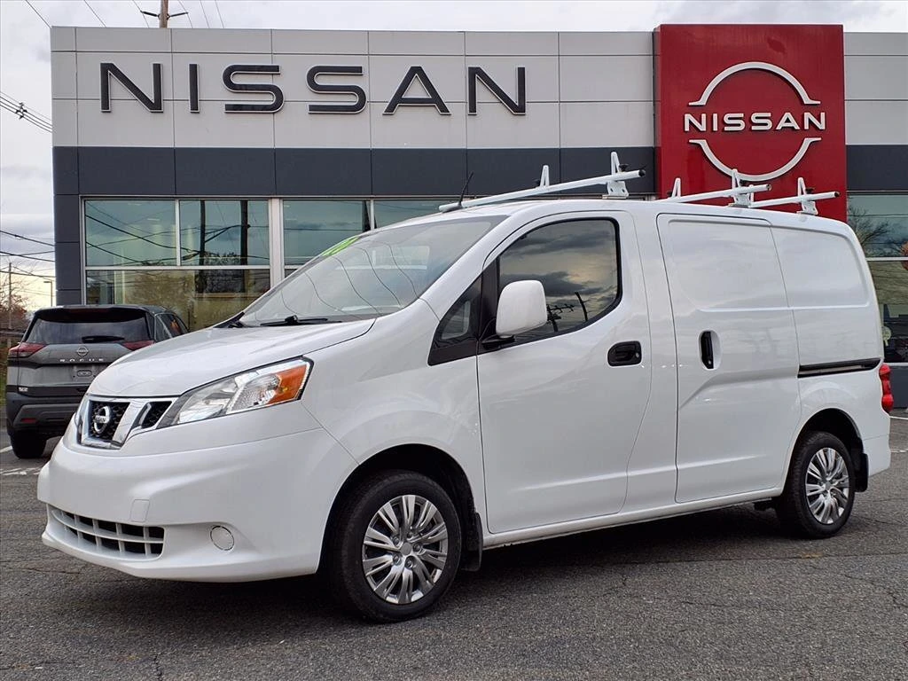 2020 Nissan NV200 SV's photo