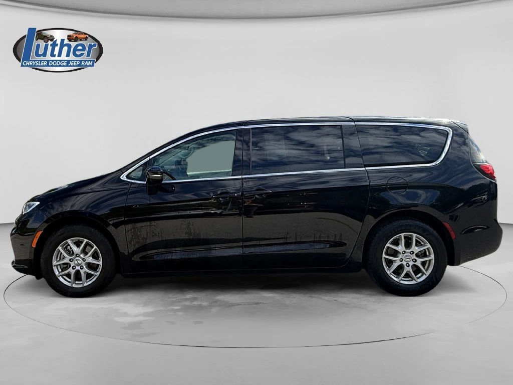 2024 Chrysler Pacifica