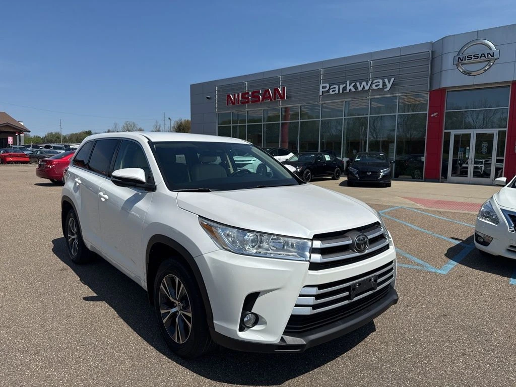 2017 Toyota Highlander LE Plus