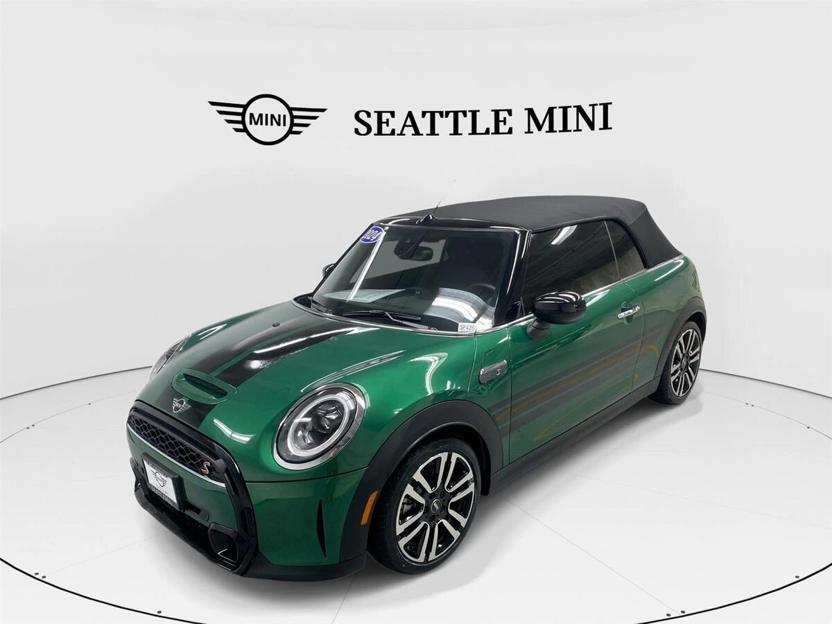 2024 MINI Convertible Cooper S's photo