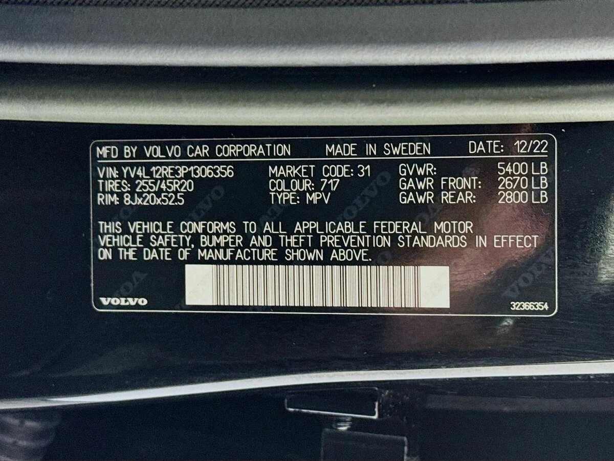 2023 Volvo - image 34