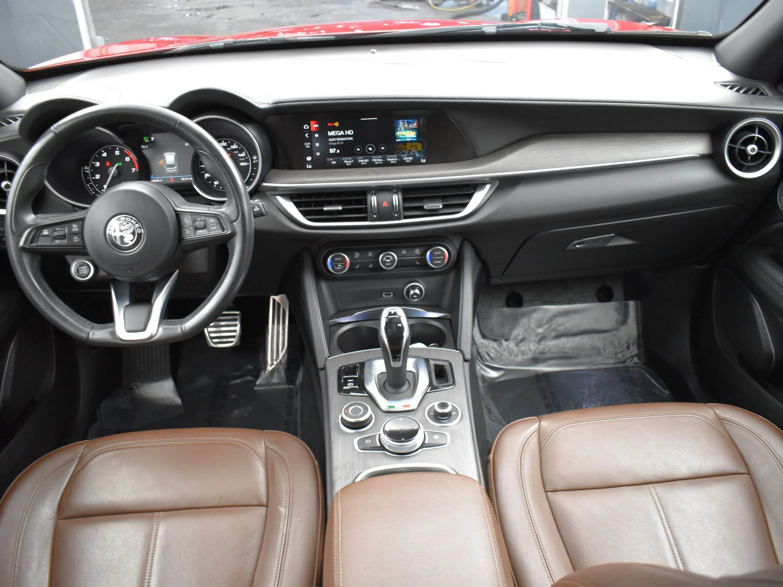 2022 Alfa Romeo Stelvio Ti photo 14