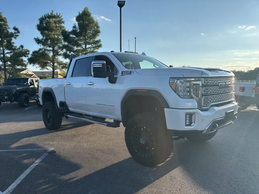 2020 Gmc Sierra Denali photo 2