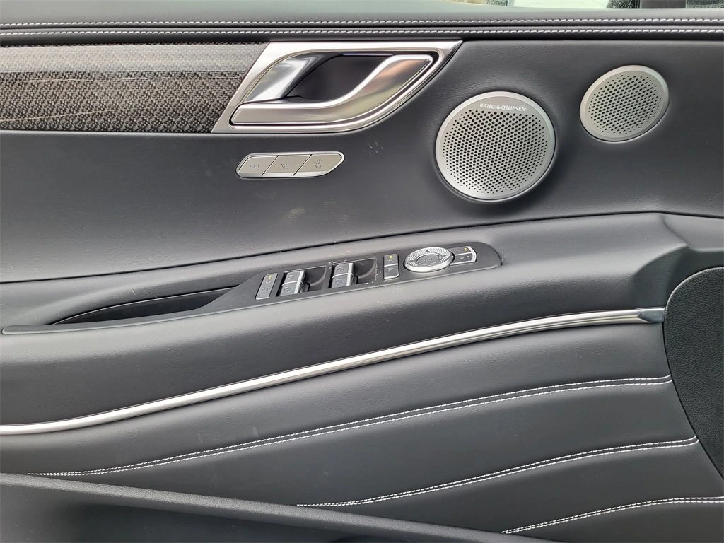 2026 GENESIS GV80 Coupe E-SC - Photo 8