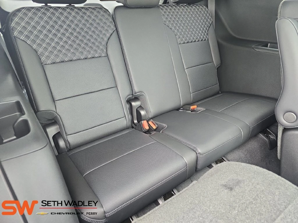 2026 GMC Acadia Denali - Photo 12
