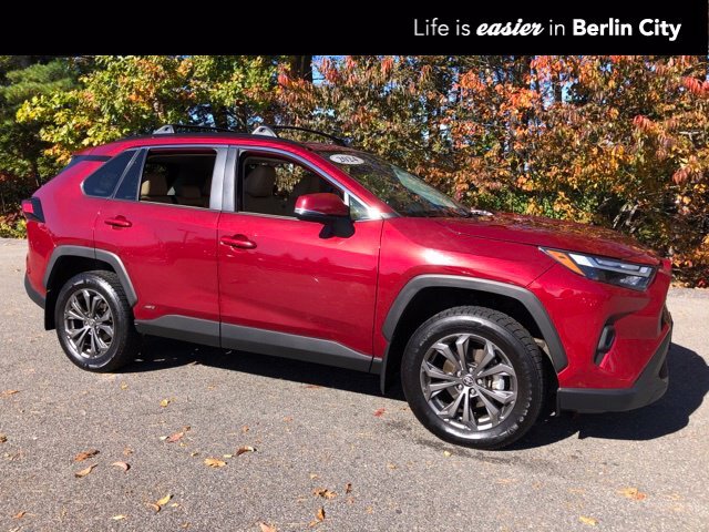 2024 Toyota RAV4 Hybrid XLE Premium