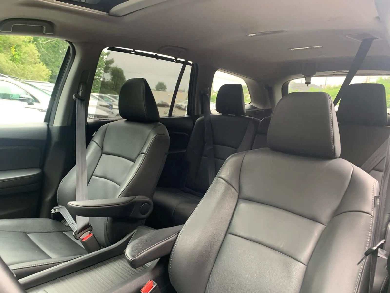 2022 Honda Pilot Special Edition photo 13