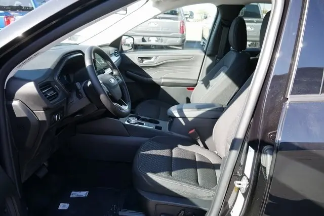 2025 Ford Escape Active photo 2