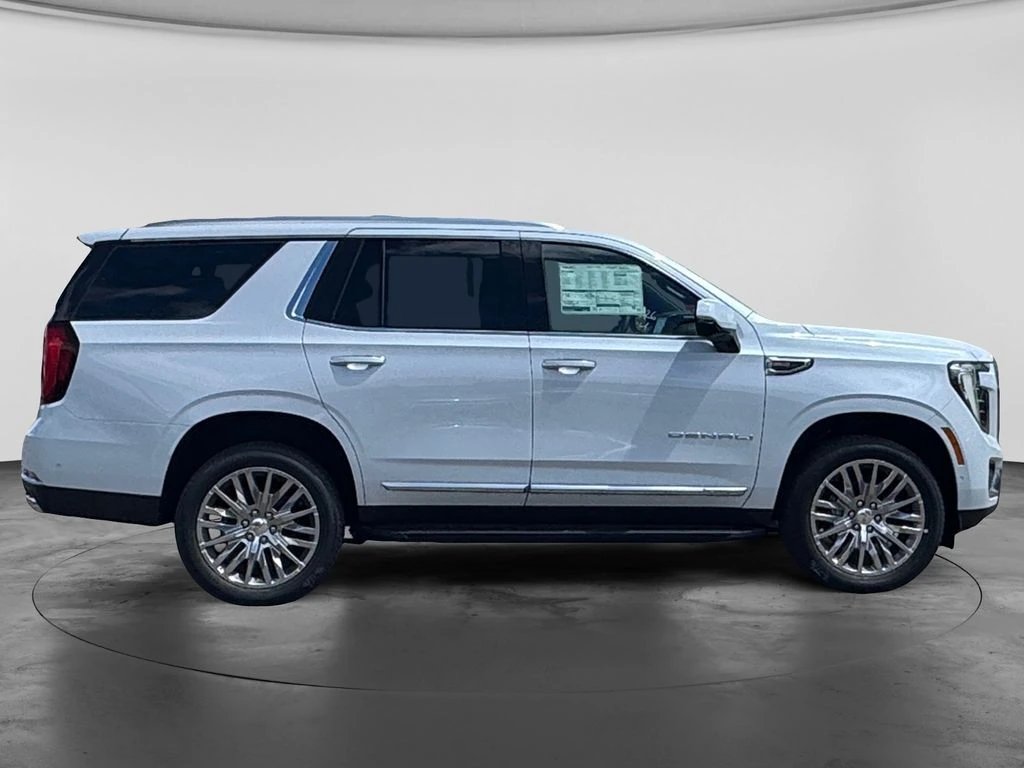 2026 GMC Yukon Denali - Photo 9