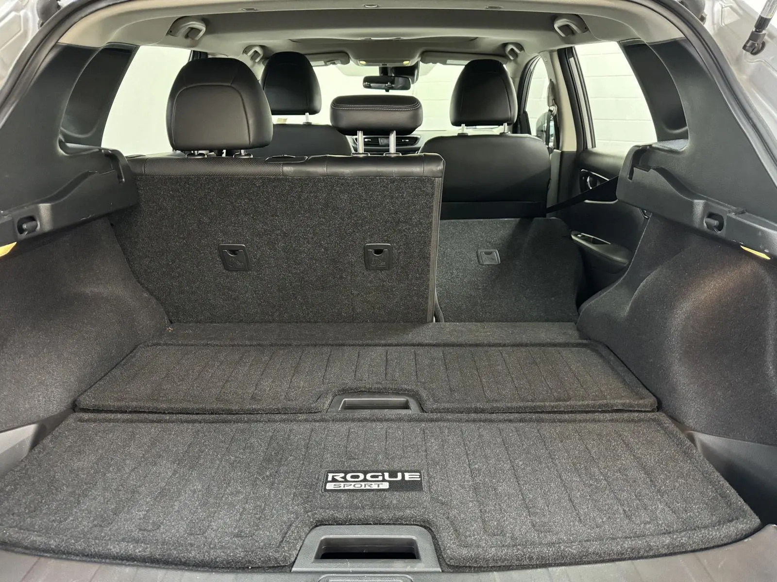 2017 Nissan Rogue Sport SL photo 30