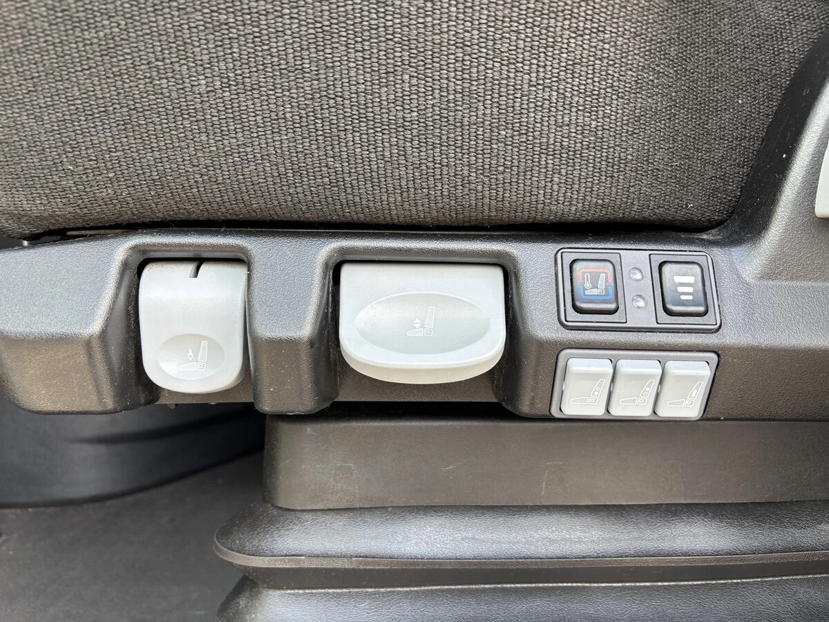 2024 Freightliner Cascadia - image 26