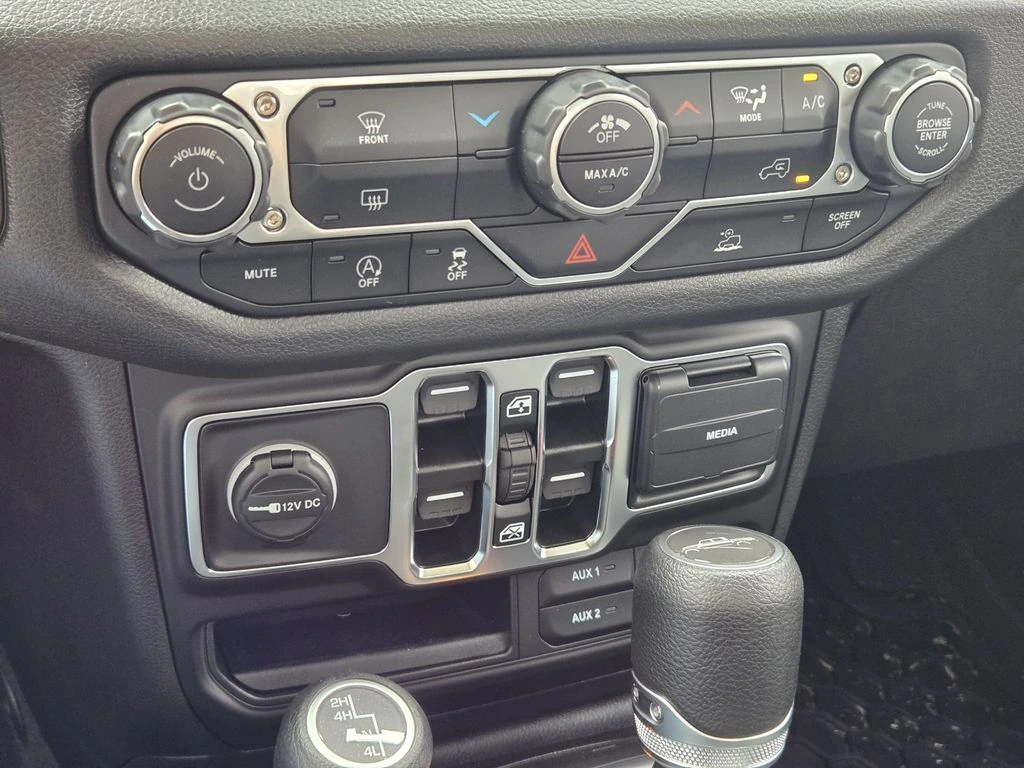 2025 Jeep Gladiator Sport S - Photo 14