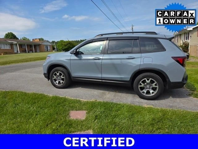 2022 Honda Passport 3.5 TrailSport 4WD Auto's photo