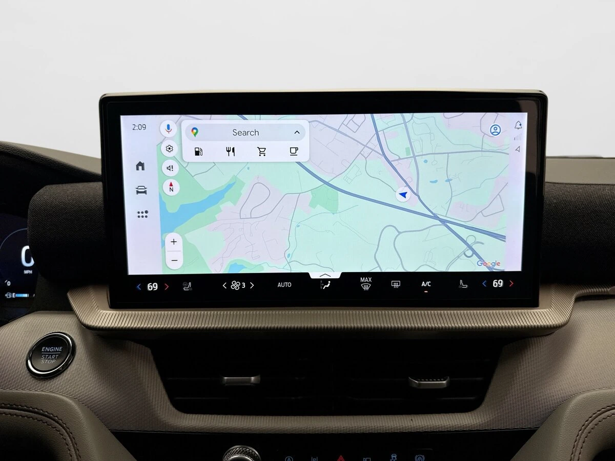 2025 Ford Explorer Active - Photo 15