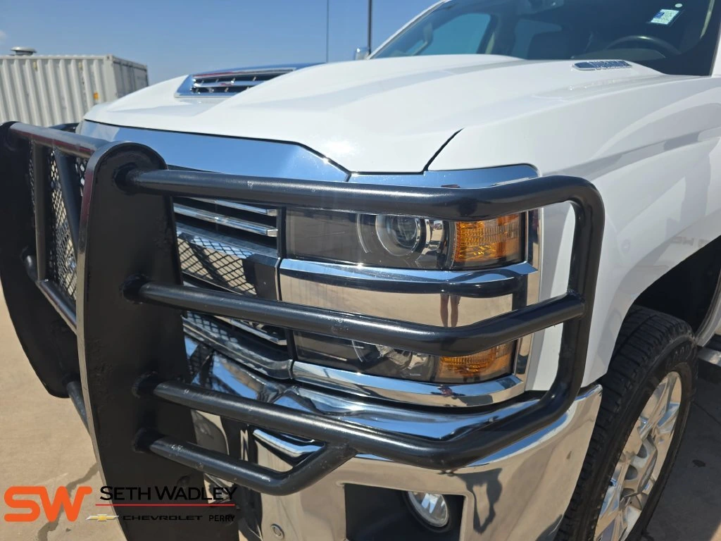 2018 Chevrolet Silverado 2500HD LTZ - Photo 32