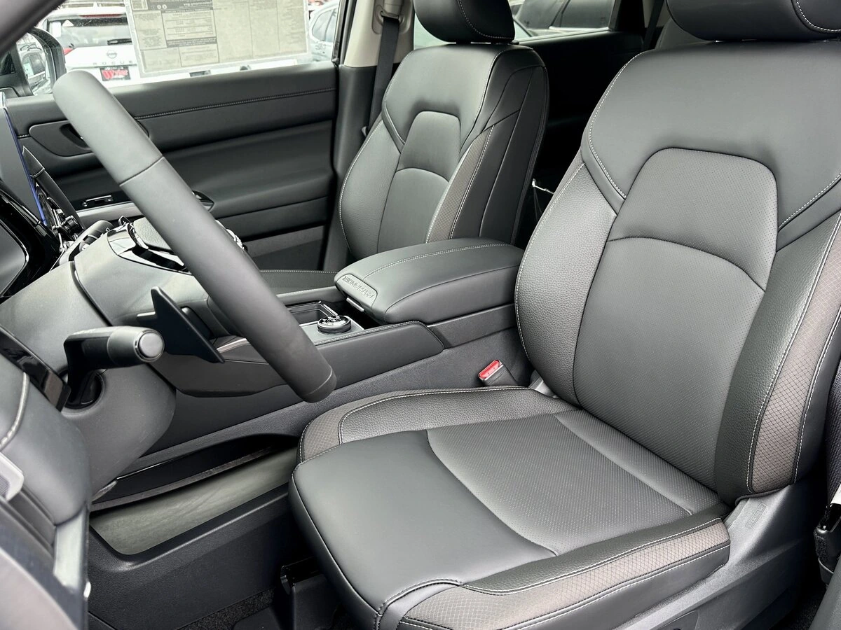 2026 Nissan Pathfinder SL - Photo 23