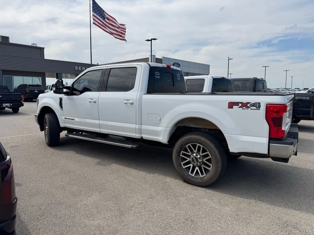 2019 Ford F-250 Lariat 4x4 Crew Cab 6-3/4' Box's photo