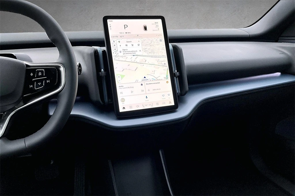 2026 Volvo - image 6