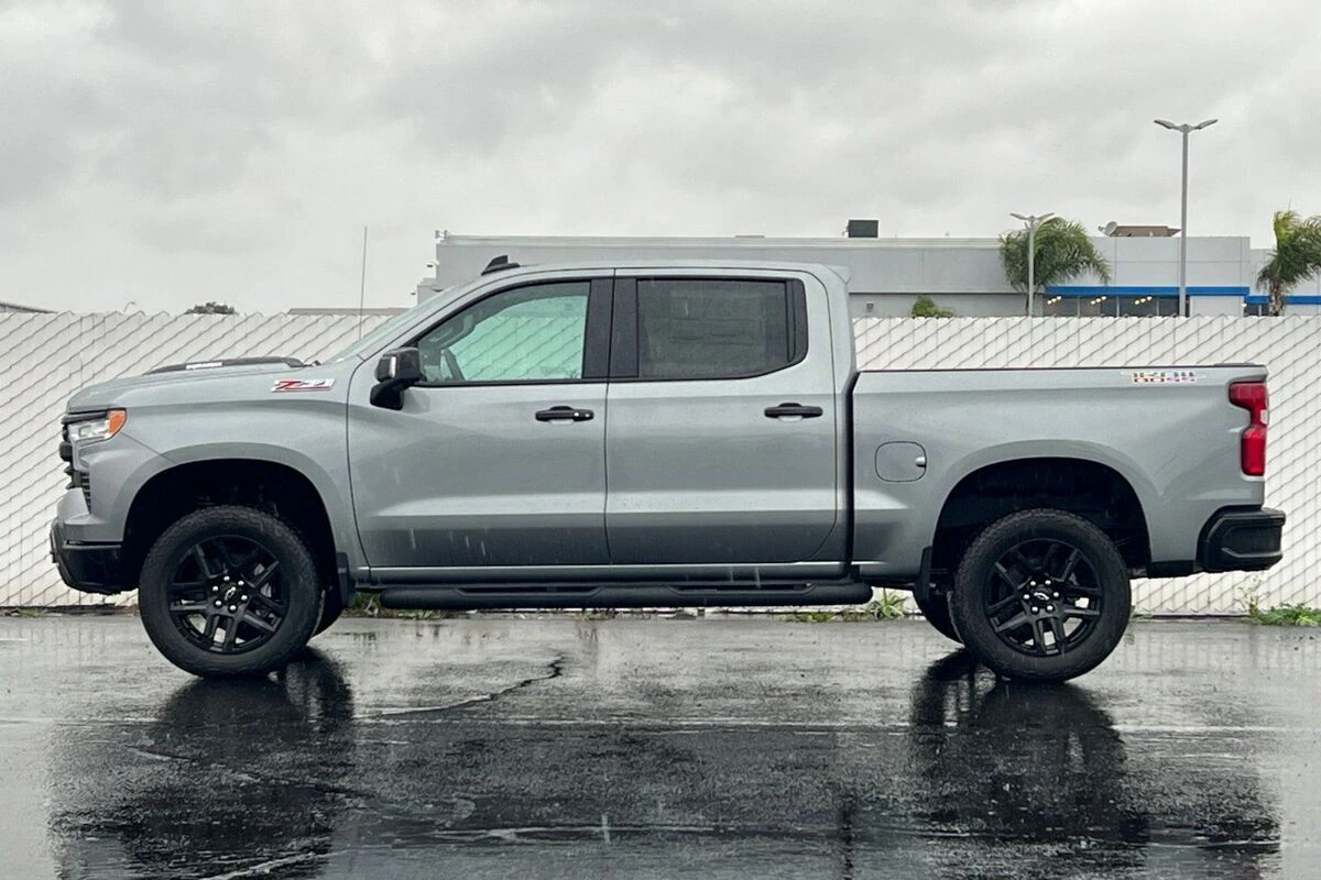 2026 Chevrolet Silverado 1500 LT Trail Boss - Photo 8