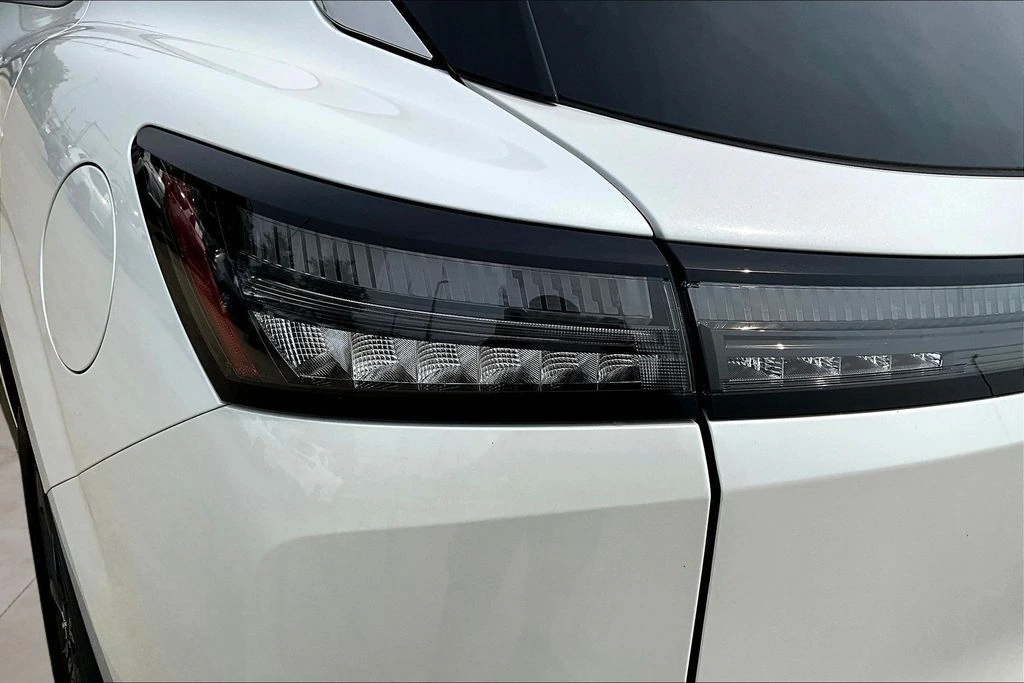 2025 Nissan Murano SV - Photo 7