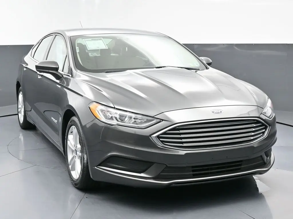 2018 Ford Fusion Hybrid S photo 2