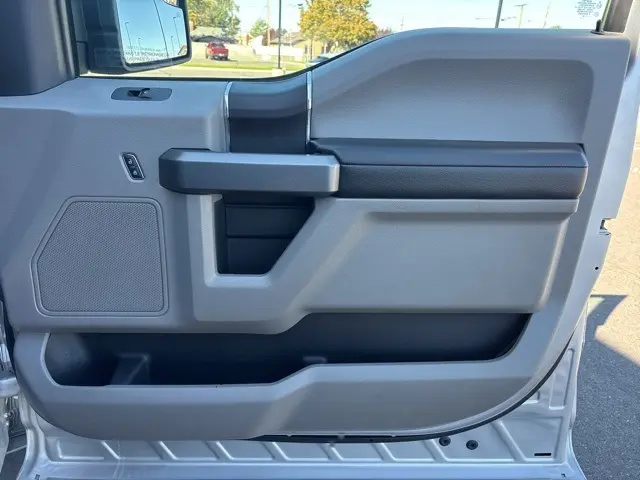 2018 Ford F-150 XLT photo 9