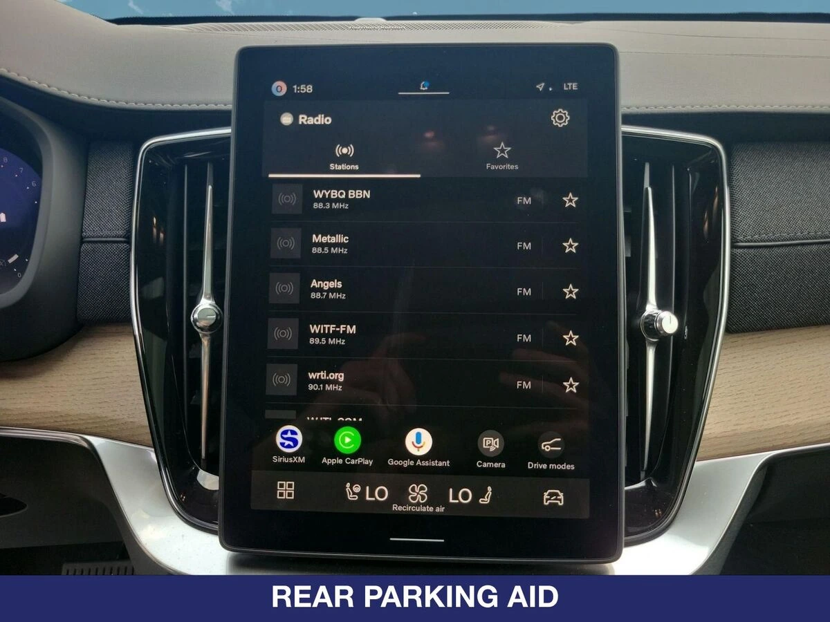 2026 Volvo XC90 Plus - Photo 20