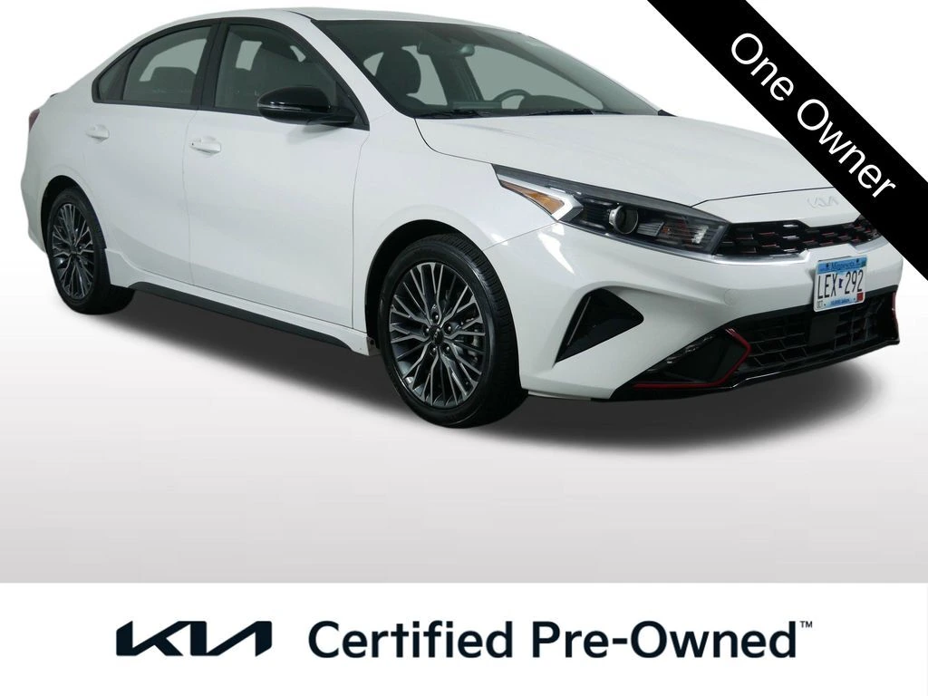 2024 Kia Forte GT-Line AT's photo